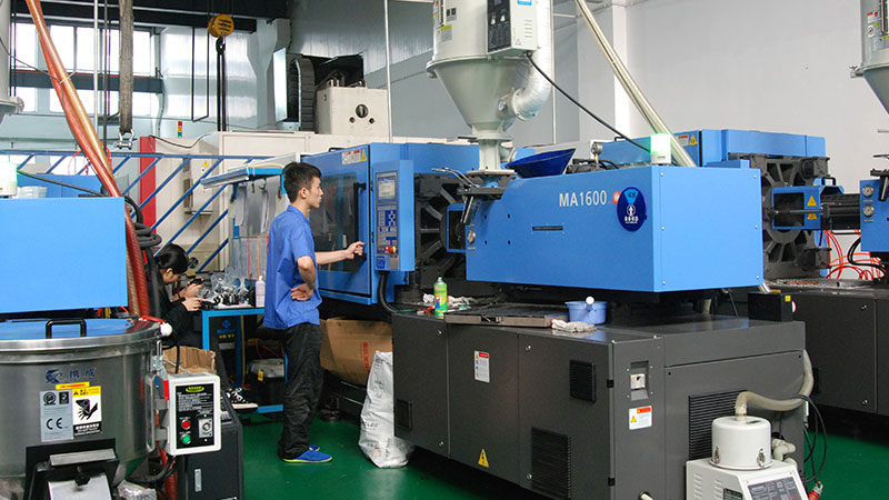 160T injection molding machine